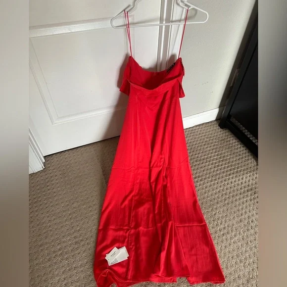A&F Camille Off The Shoulder Maxi Dress, Medium Petite - Picture 6 of 7